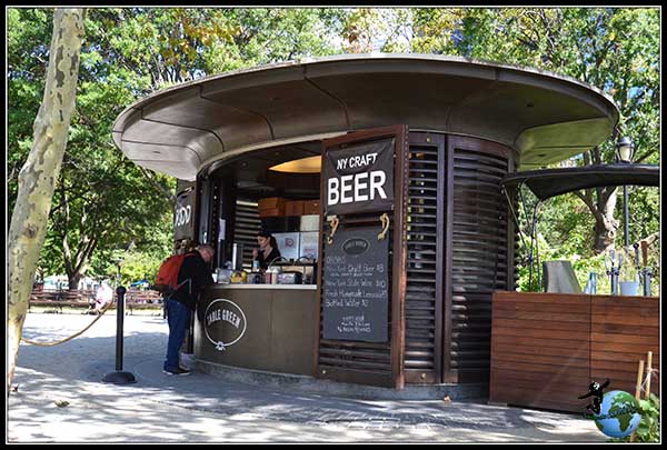 Puesto de cervezas de New York en Battery Park