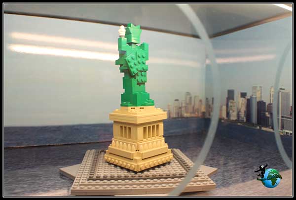 Estatua de la Libertad en Lego Store de New York