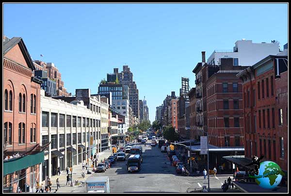 7ª Avenida, no tan concurrida como su hermana la 5 TH Avenue, pero es muy agradable pasear por ella en Nueva York.