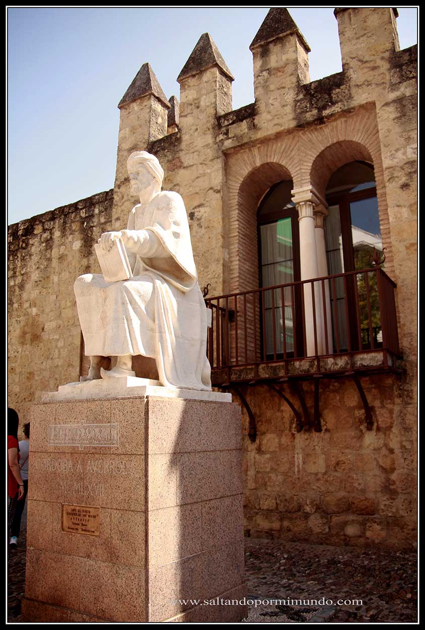 Monumento a Averroes