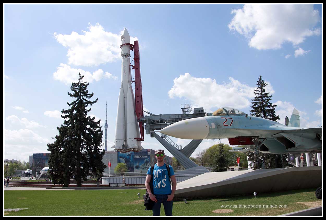 Réplica del cohete que envío a Yuri Gagarin al espacio.